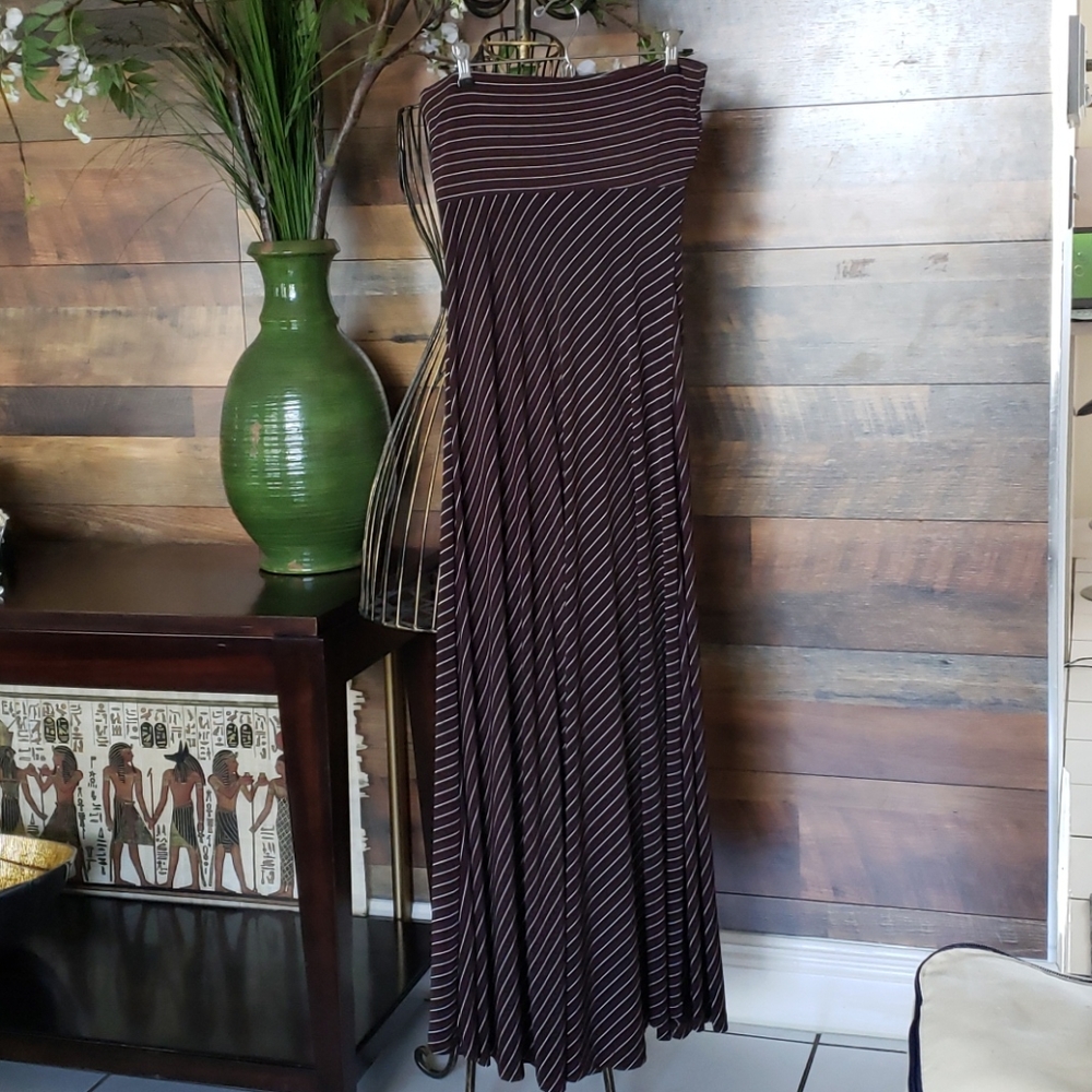 Brown long dress Small